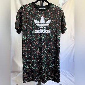 ADODAS DRESS SIZE XS